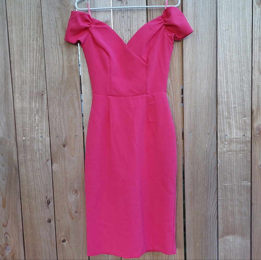Elegant Pink Off-Shoulder Midi Dress